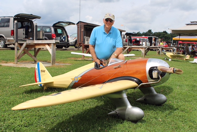 chuck gratner and plane